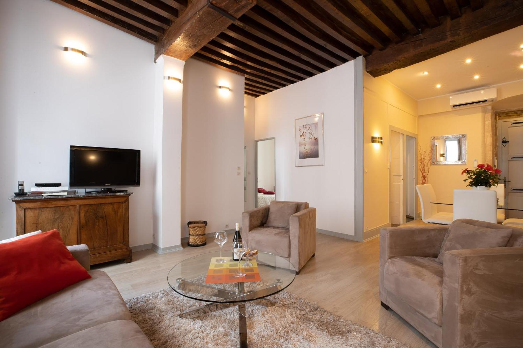 Residence Beaune Sweet Home, 4 Appartements D'Exception Avec Parking Inclus 객실 사진